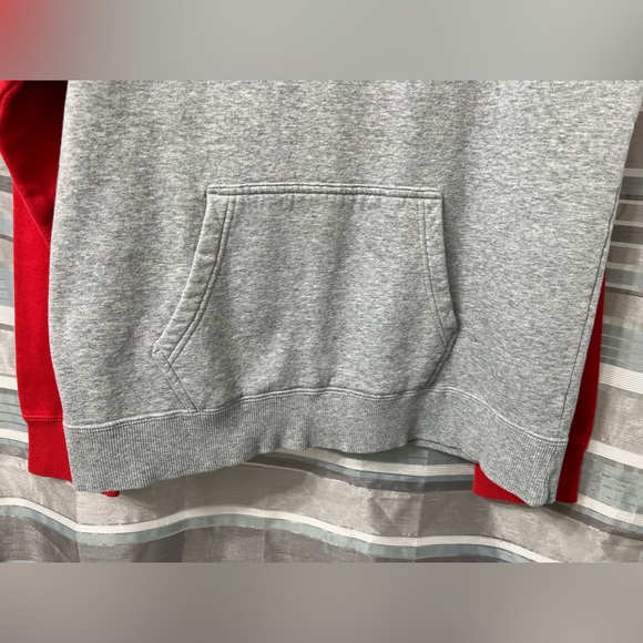 Under Armour Hoodie - Picture 4 of 8